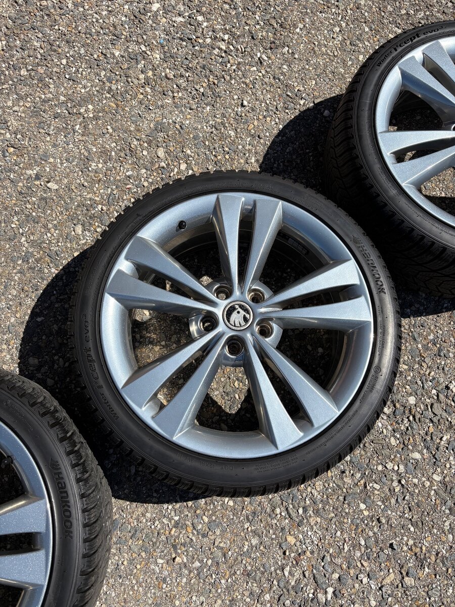 Neptune alu R18 225/40r18 - 4