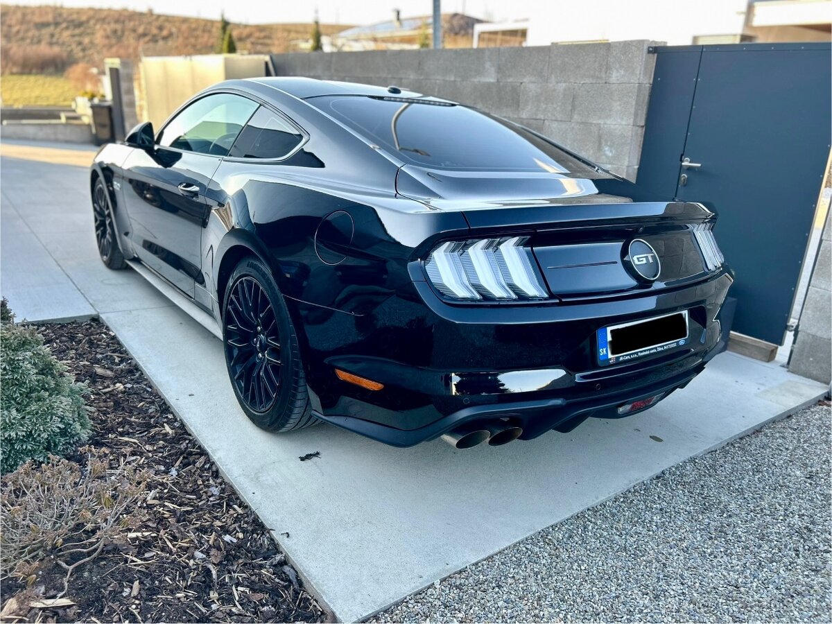 Ford Mustang 5.0 gt - 4