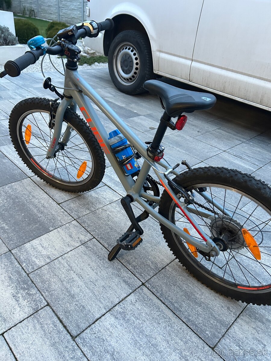 Detsky bicykel CUBE Acid 200 veľkosť 20 - 4
