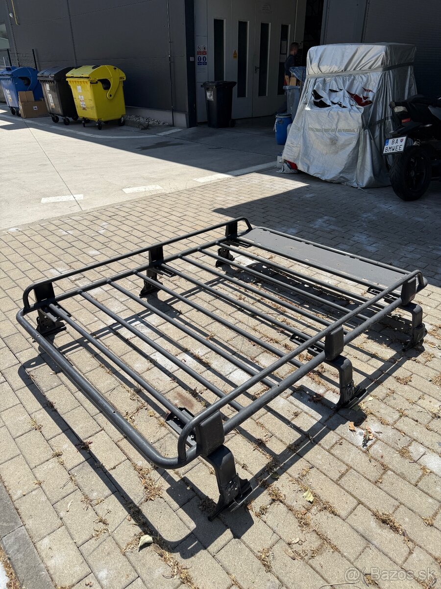 Stresna offroad zahradka ARB