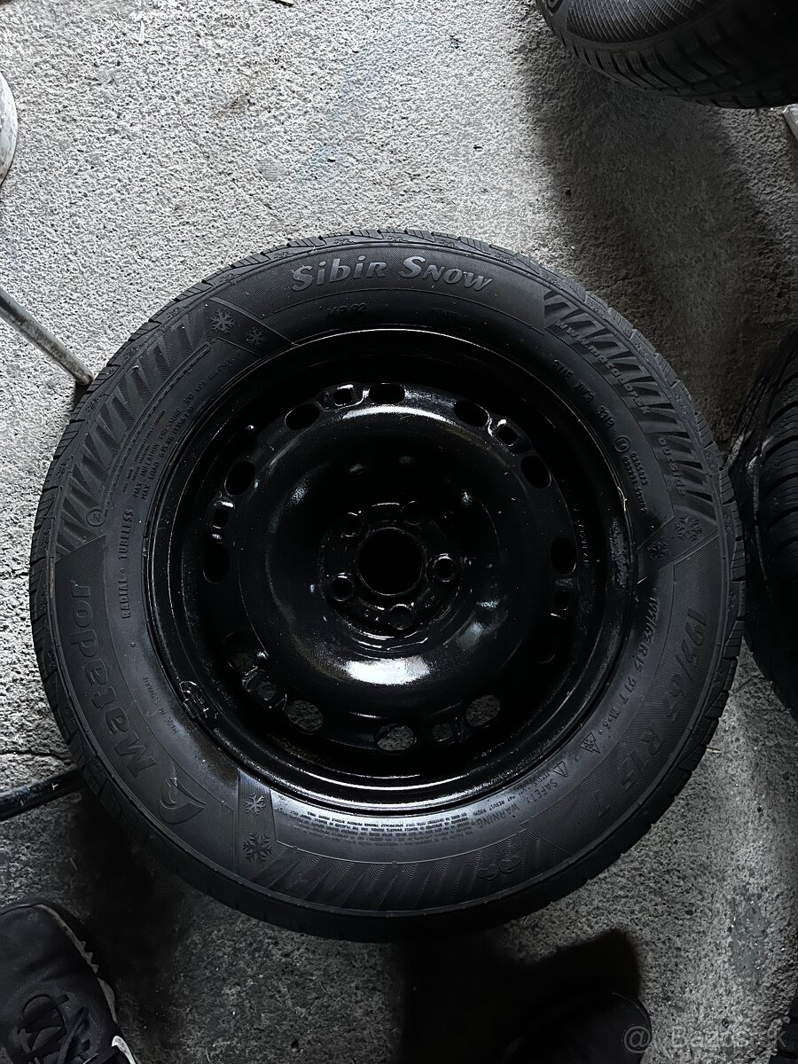 Predám komplet 4ks plechových diskov - 4