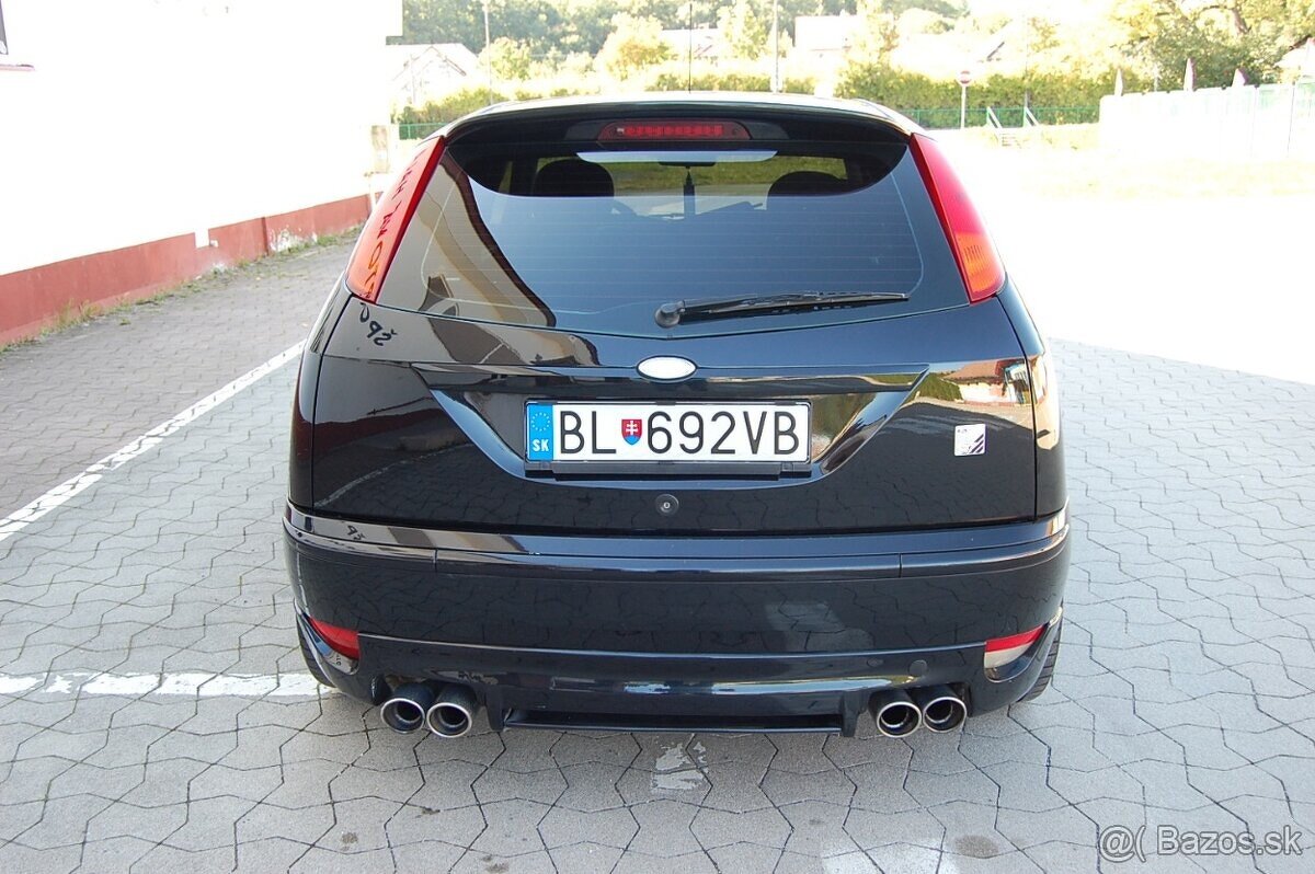 Ford Focus ST 2.0b - 4