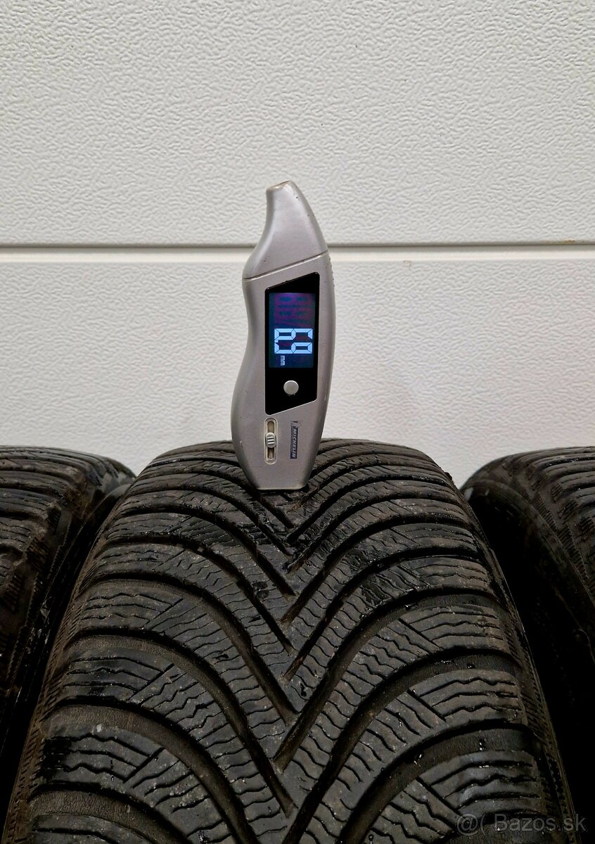 215/45r16 Michelin Alpin 5 - 4