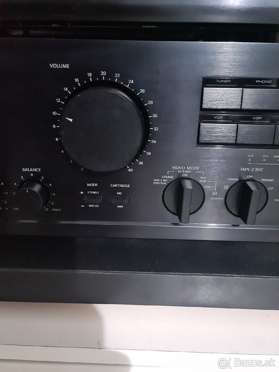 Onkyo integra A-8470 - 4