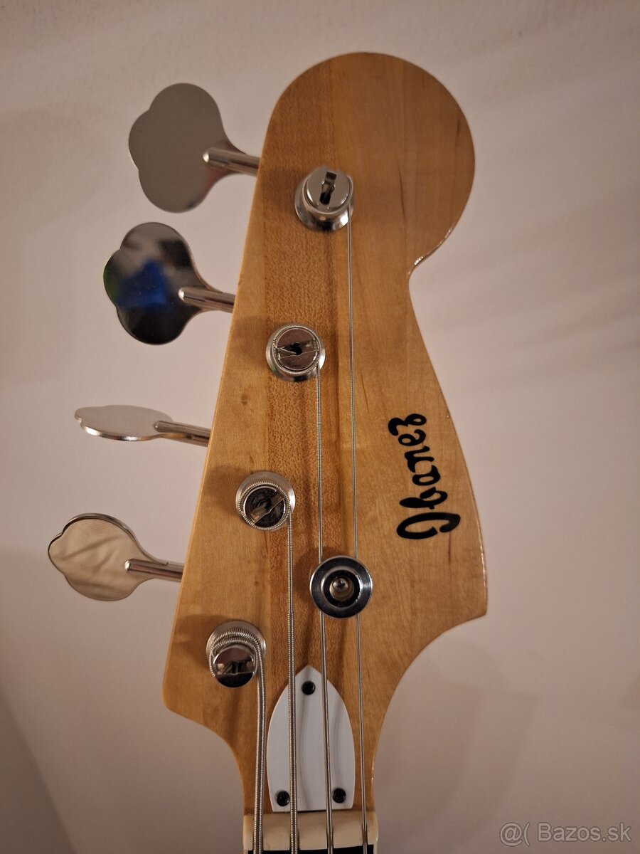 ibanez jazz bass - 4
