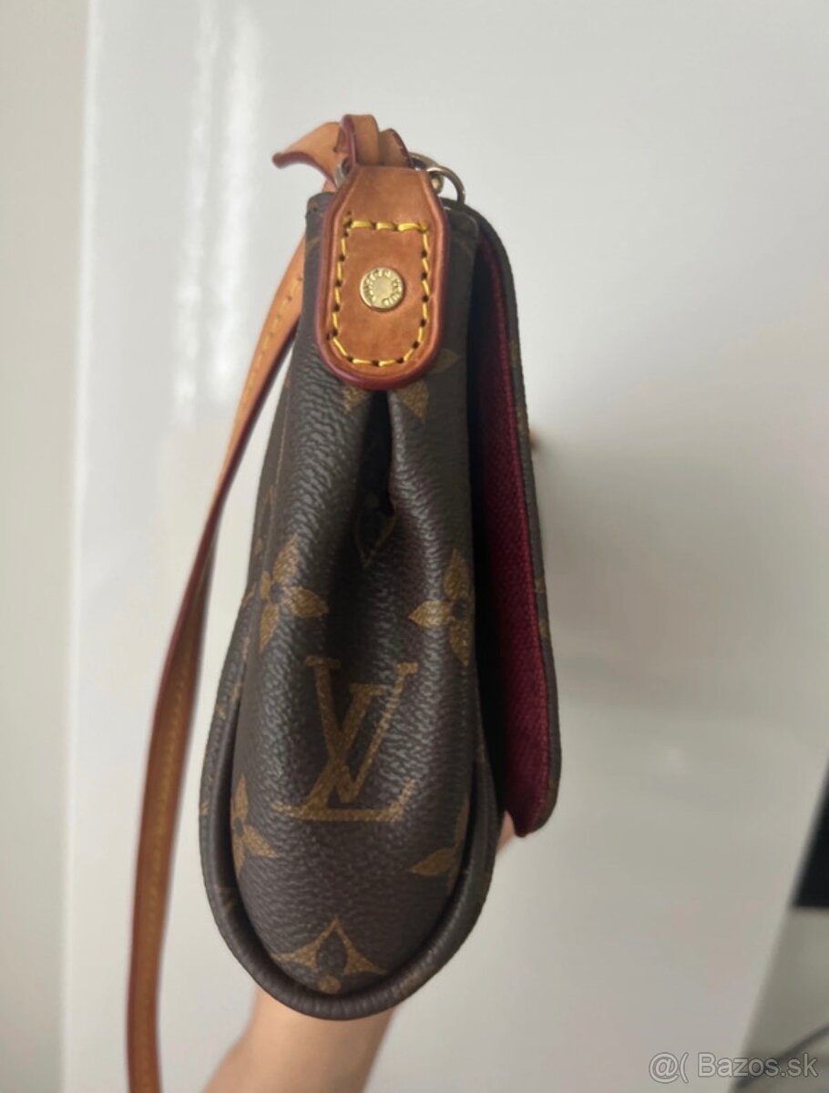 Louis Vuitton Favorite MM Monogram kabelka - 4