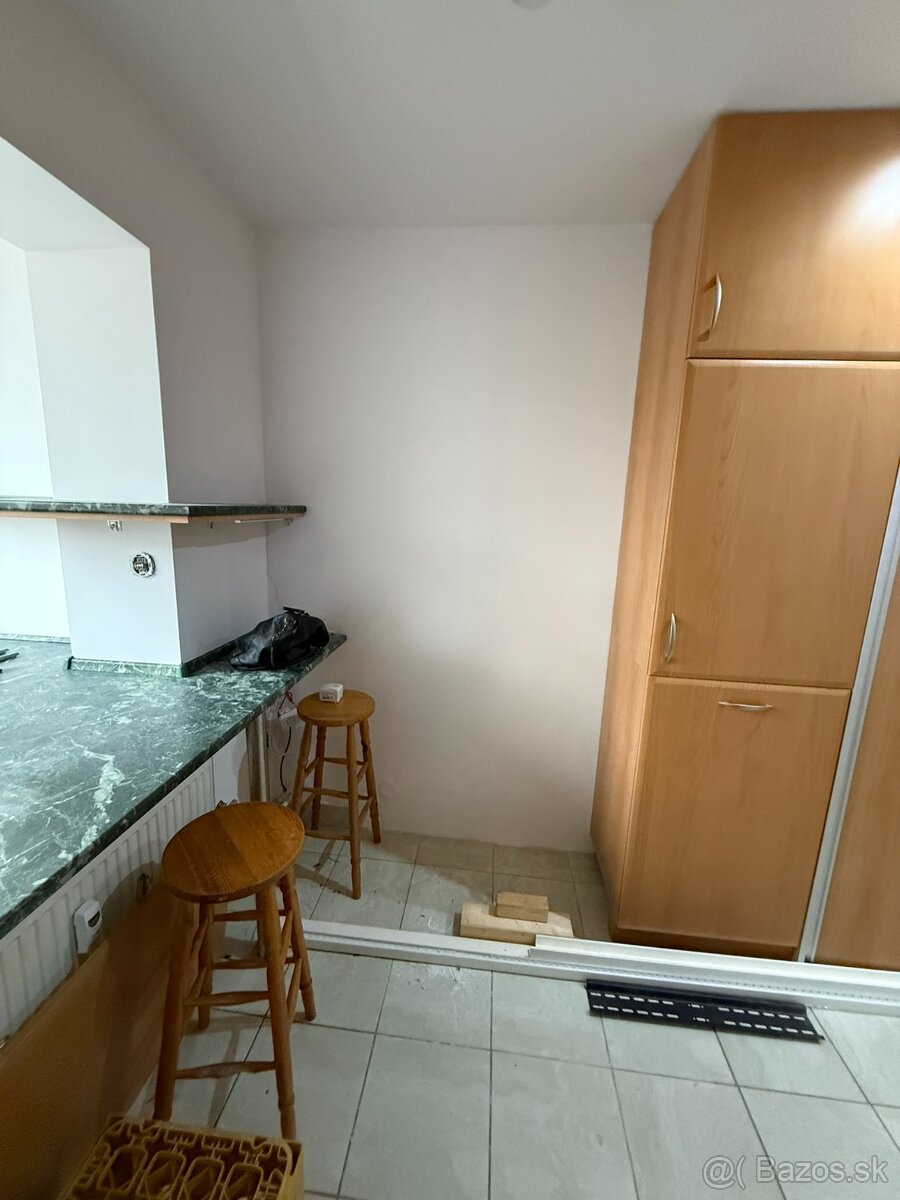 1-izbový byt na prenájom na sídl. Západ - 4