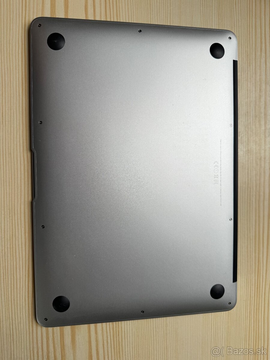 Predám MacBook Air 13” 2017 - 4