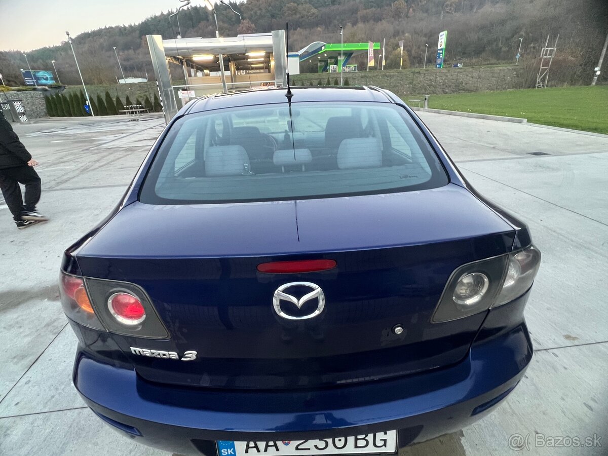 Mazda 3 - 4