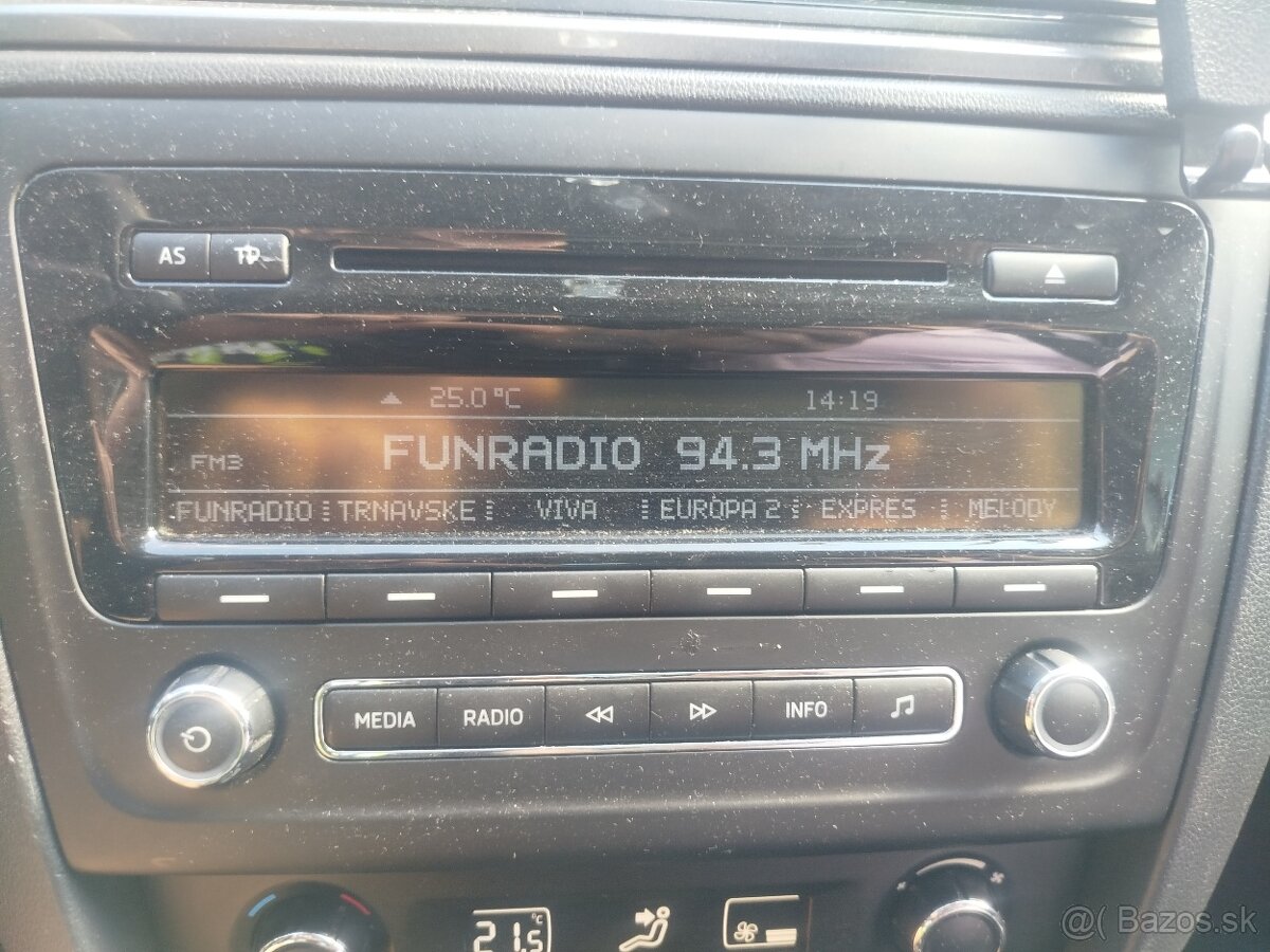 Autoradio skoda rapid orig. - 4