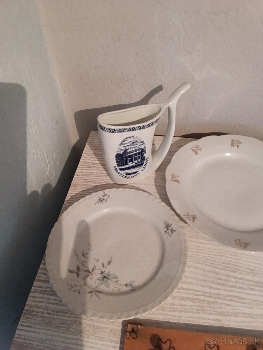 KUPELNY POHAR A STARE TANIERE - 4