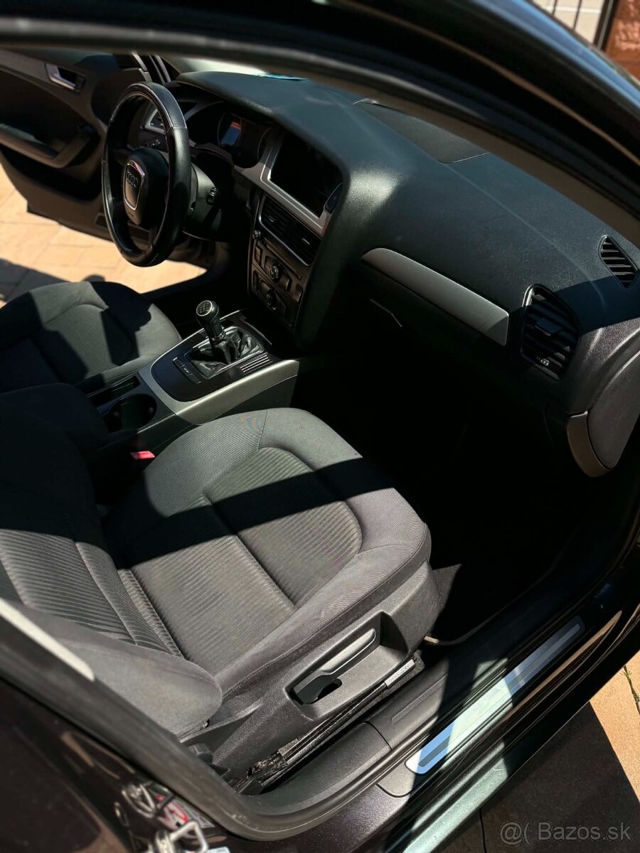 Audi A4 - 4