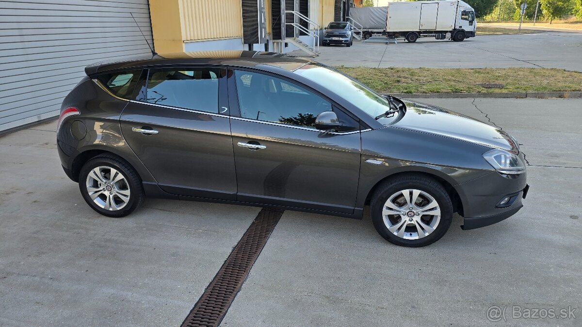 Lancia Delta 1,6 JTD platinum Selectronic ✅️automat✅️ - 4