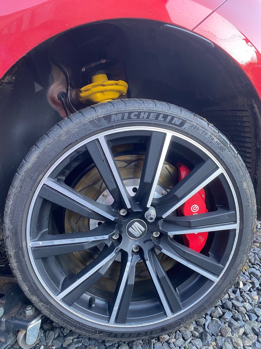 Alu kola 8x19 CupRacer Seat Leon Cupra - 4