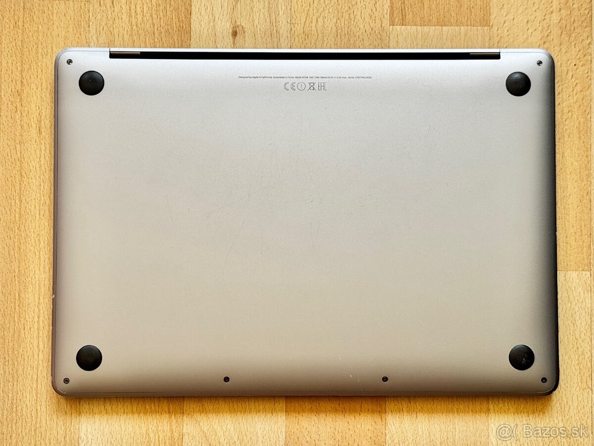 MacBook Pro 13", model A1708, NOVÁ BATERKA - 4