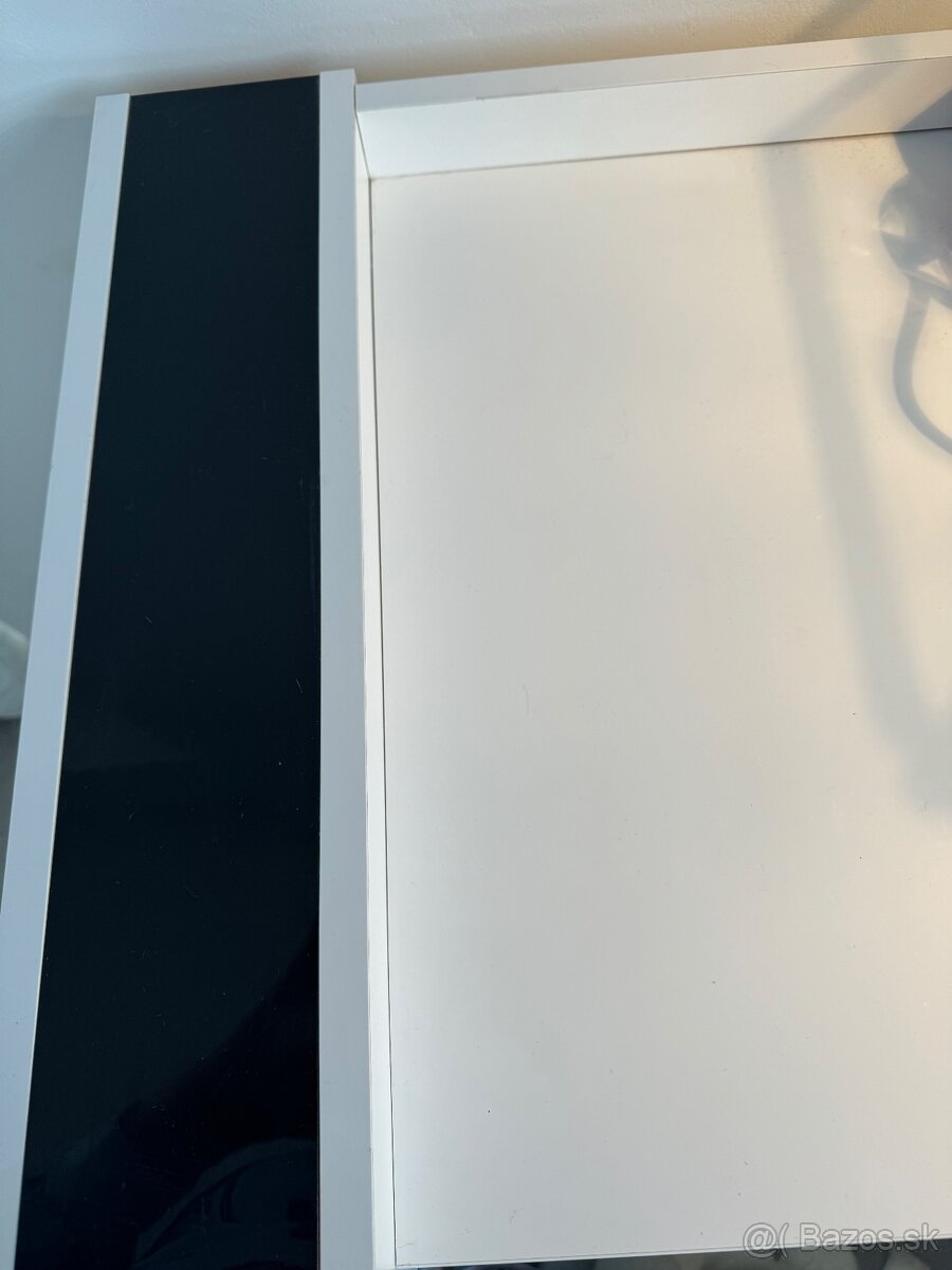 Predám modernú bielo-čiernu komodu - 4