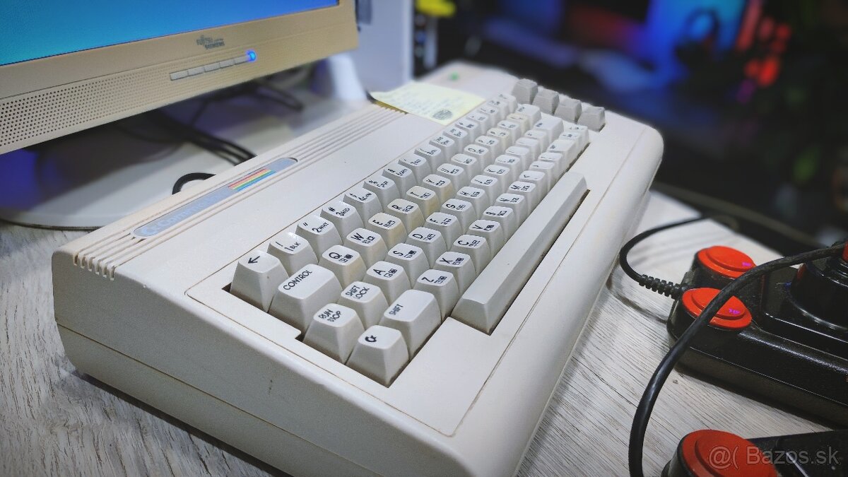 Commodore 64 (C64G) - 4