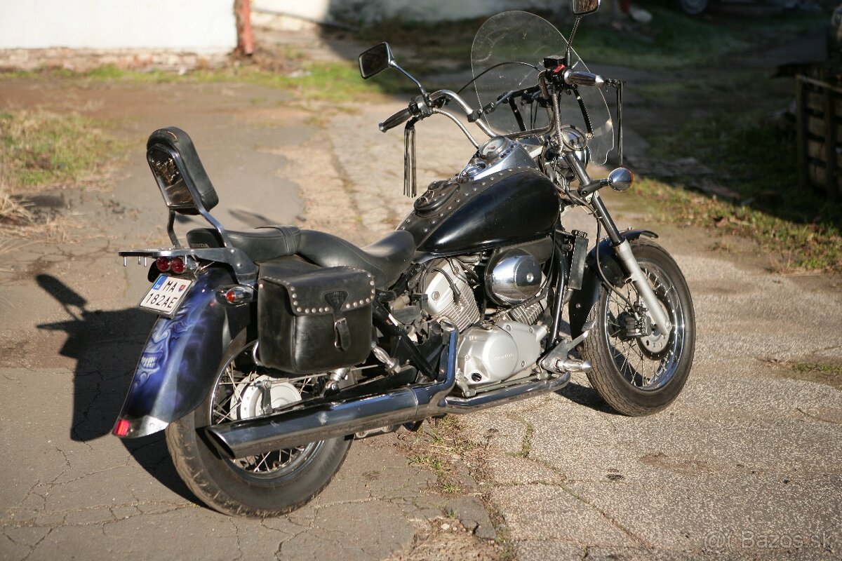 Honda Shadow 125 - 4