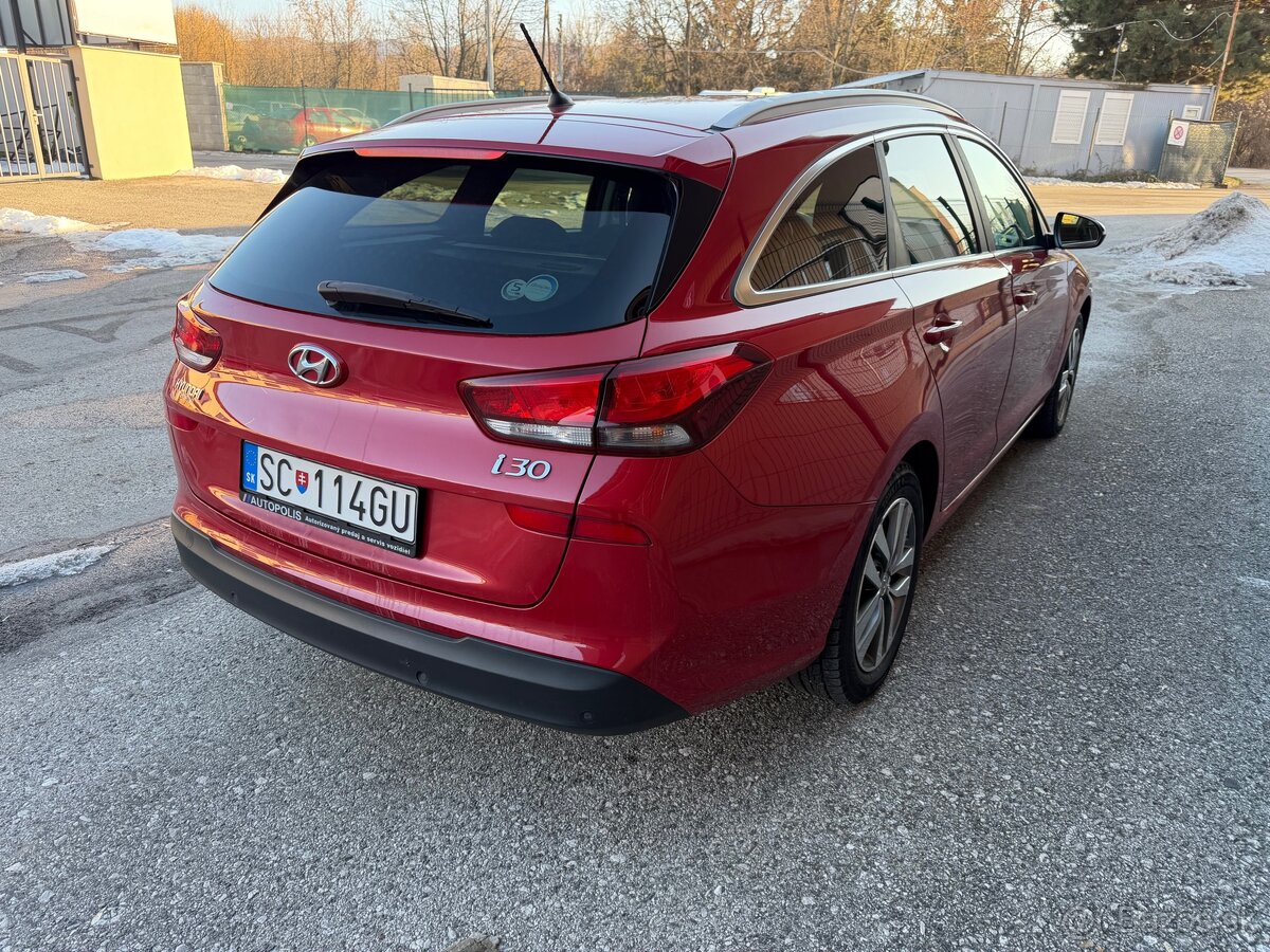 Hyundai i30 CW 1.4 T-GDi - 4