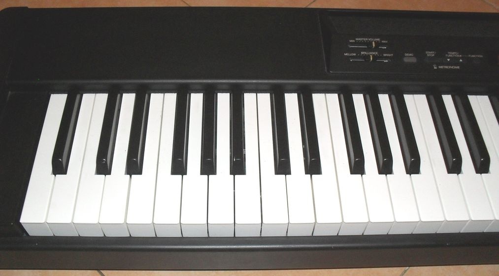 Stage piano Yamaha P-80 - 4