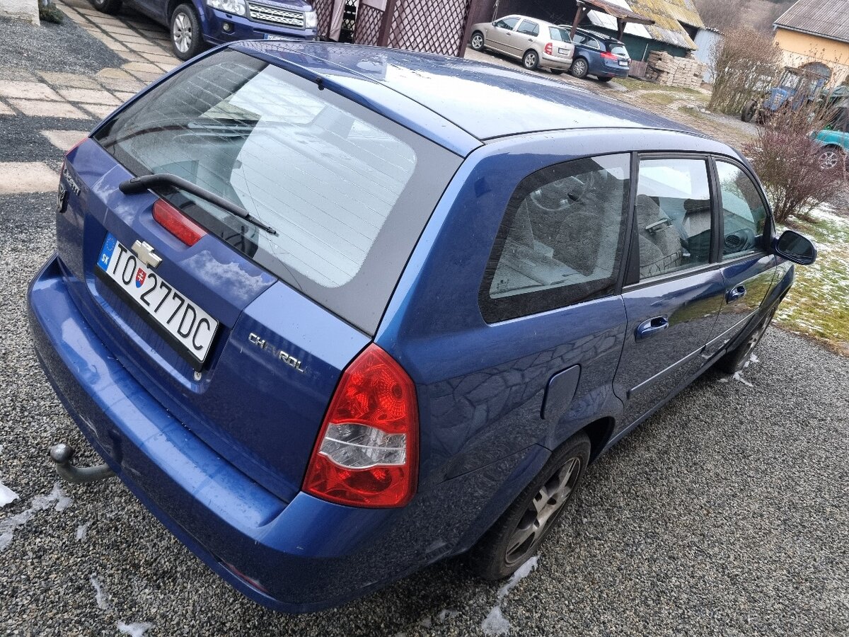Chevrolet Lacetti - 4