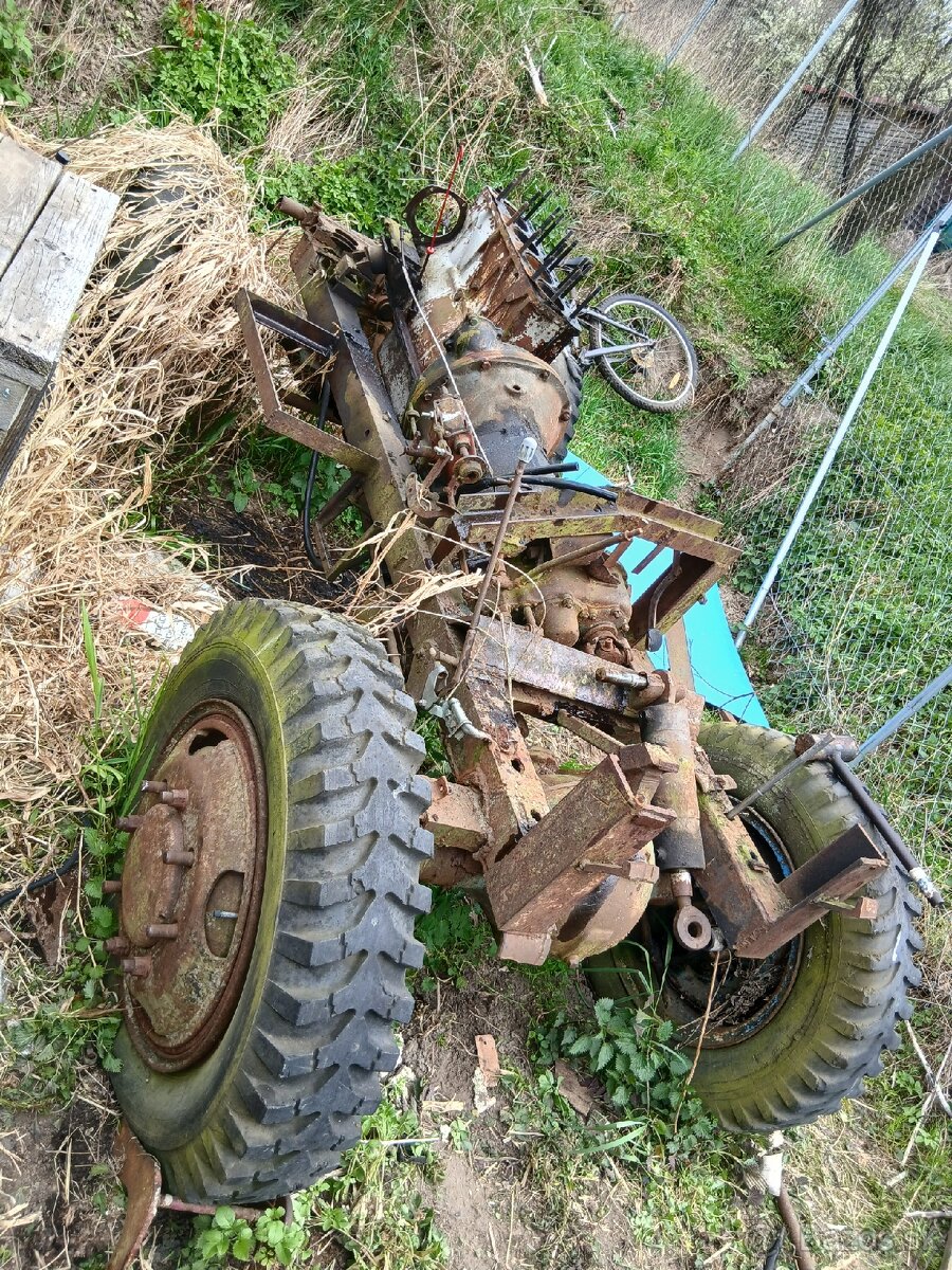 Predam malotraktor - 4