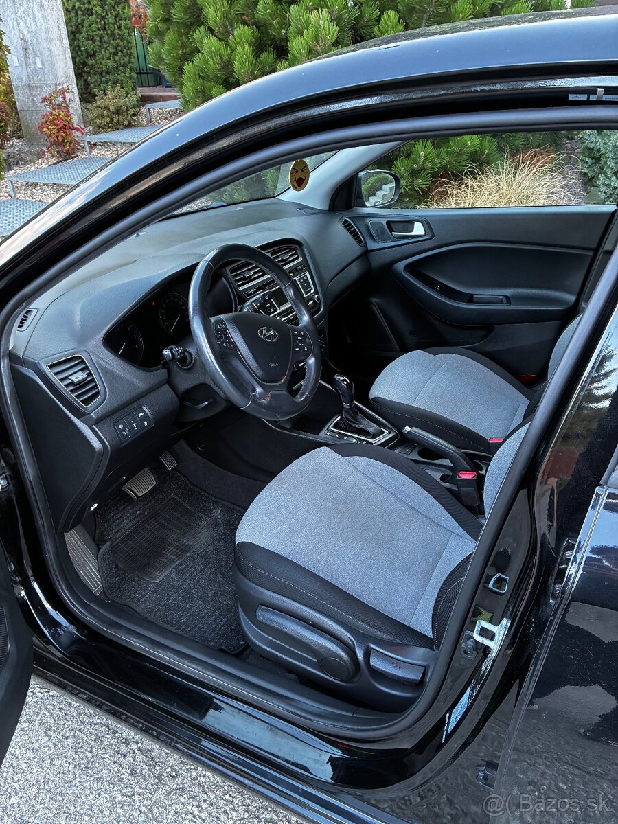 HYUNDAI i20 1.4 BENZÍN AUTOMAT - 4
