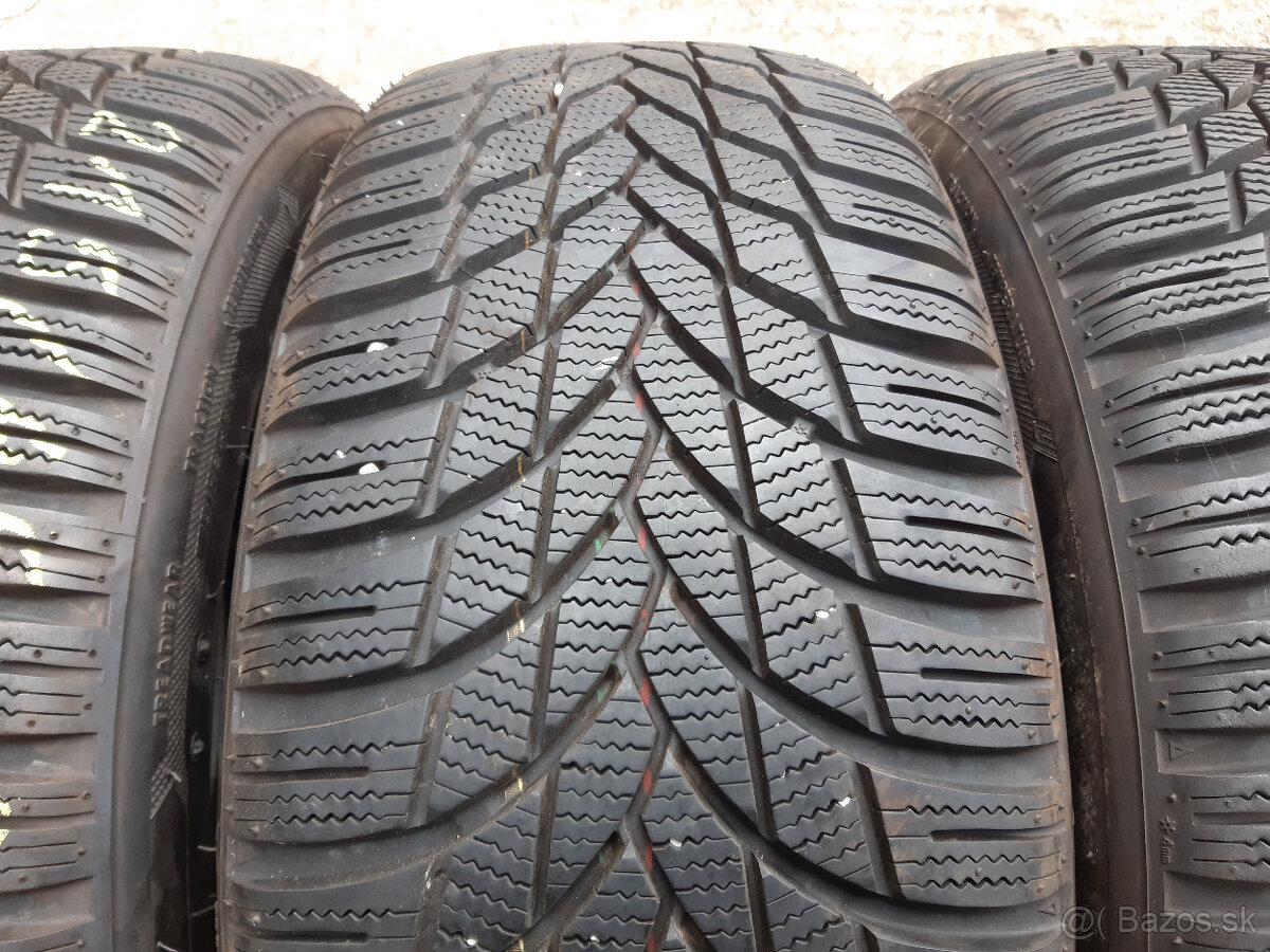 215/45 R17 -zimné - 4