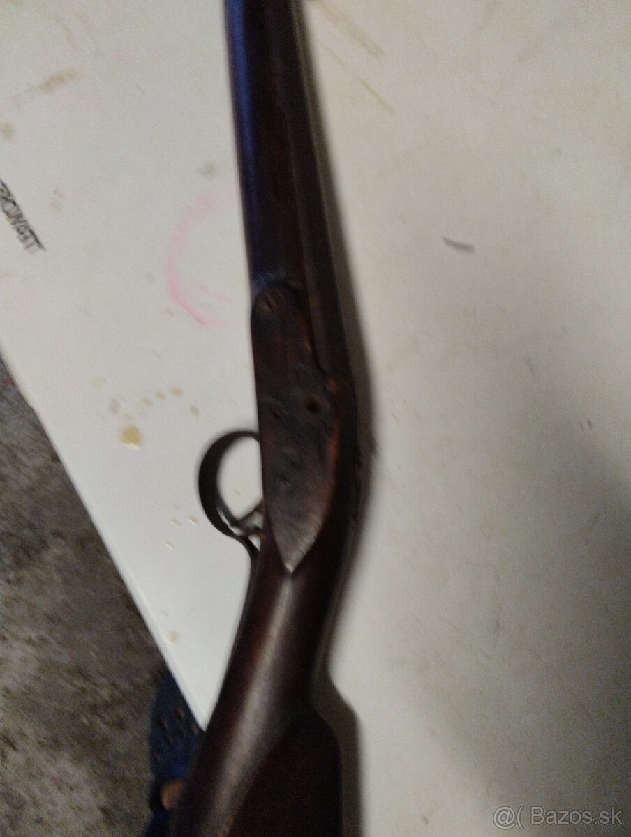 Historická pištoľ a puska - 4