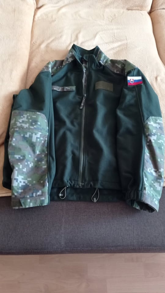 Predám mix rôznych vojenských vecí - 4