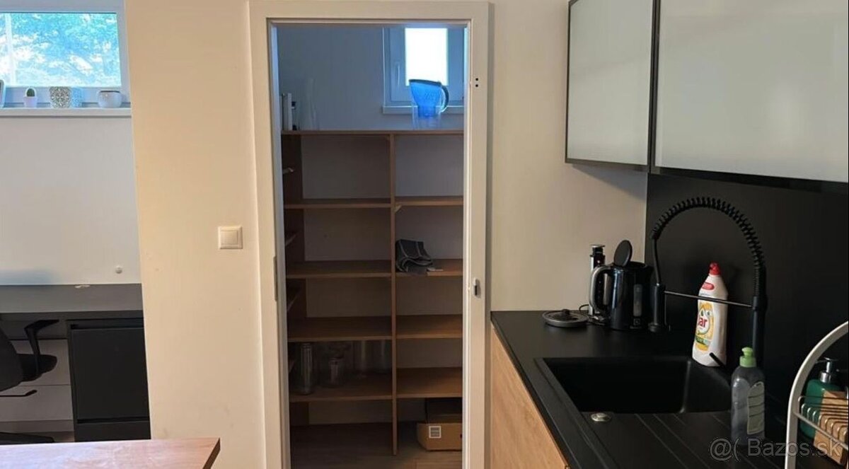 Na prenájom - 2i byt, ul. Uzbecká, Bratislava II TOP - 4