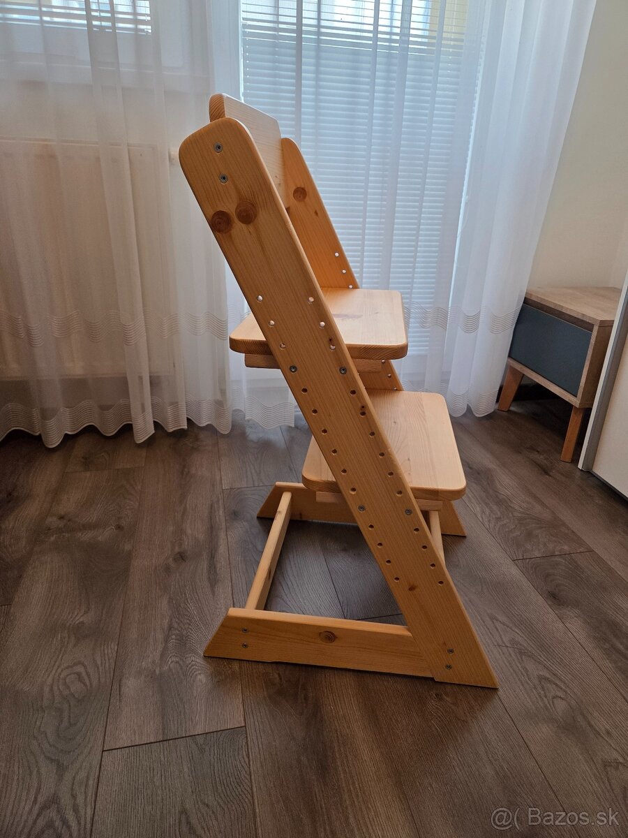 Výškovo nastaviteľná stolička pre deti - 4