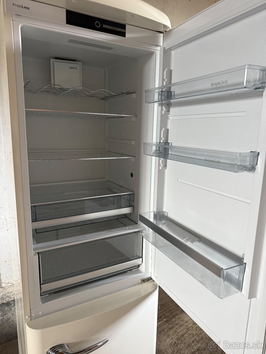 Chladnička s mrazničkou GORENJE retro - 4