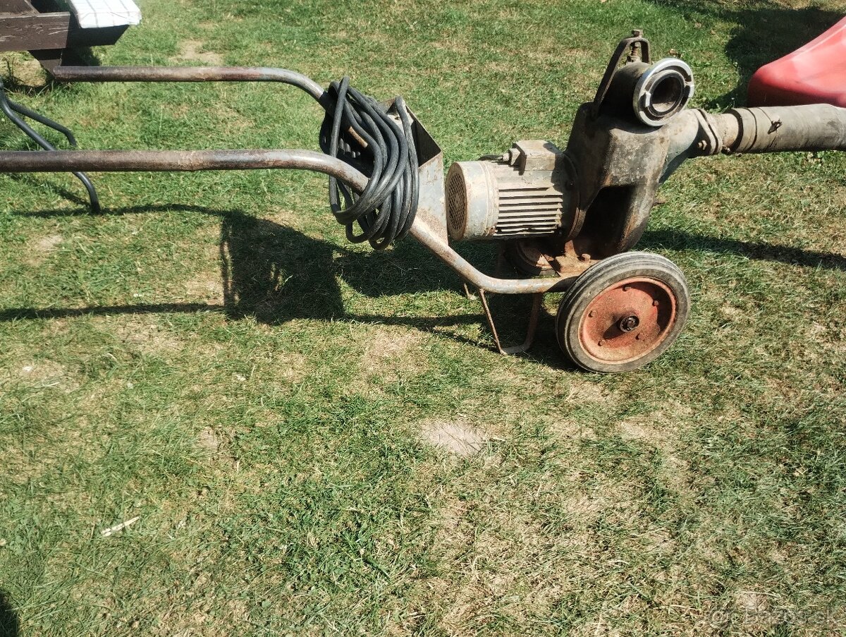 Čerpadlo na kalovú vodu tzv. fúrikové s dlhou hadicou. - 4