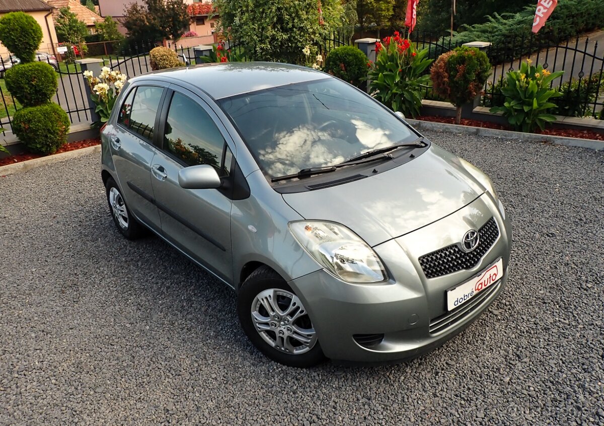 TOYOTA YARIS 1.3 VVT-i AUTOMAT-BENZIN - NOVA STK, ŠPZ - 4