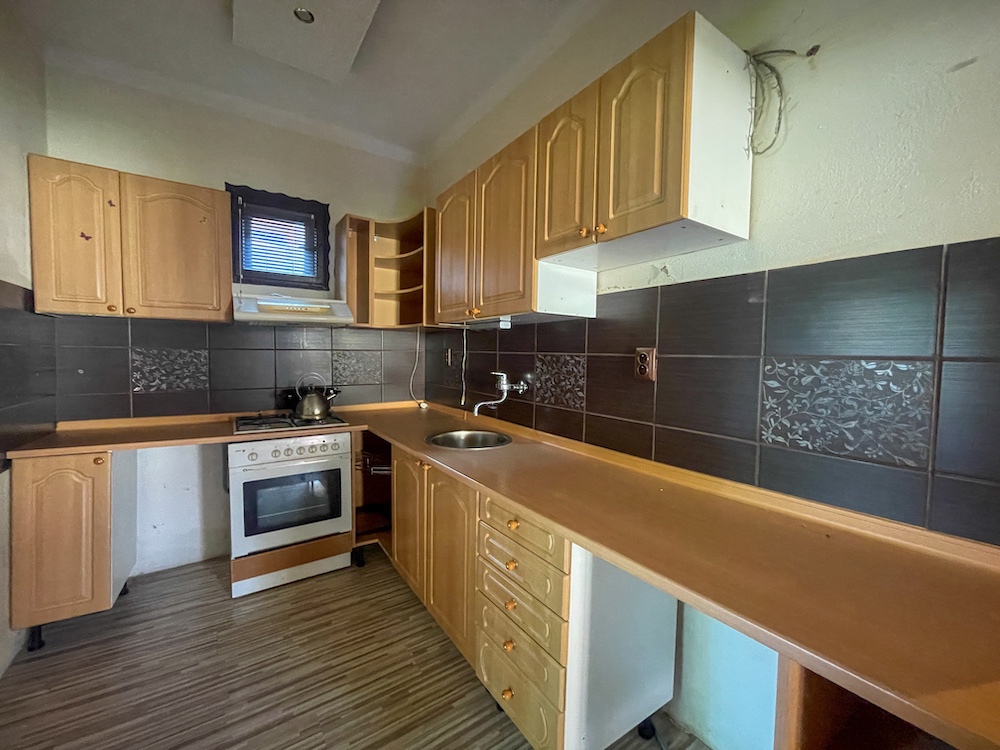 Dom s investičným pozemkom na predaj, Lúčnica nad Žitavou - 4