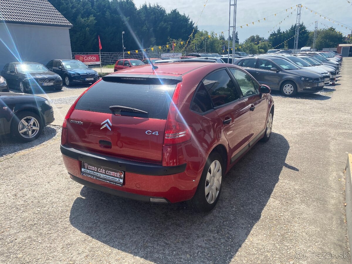 Citroën C4 1.6 Vti Confort - 4