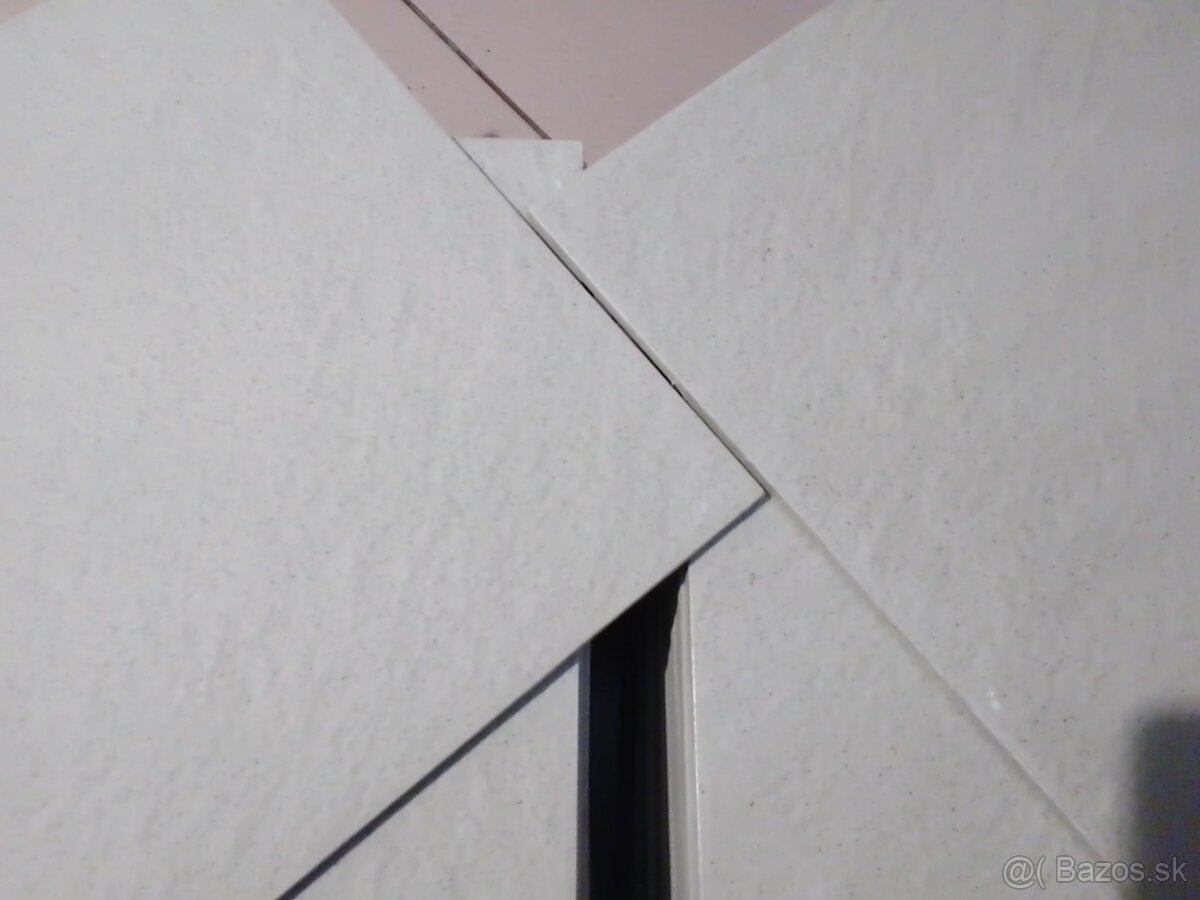 Dlažba Gres 7,63m2-35€. - 4