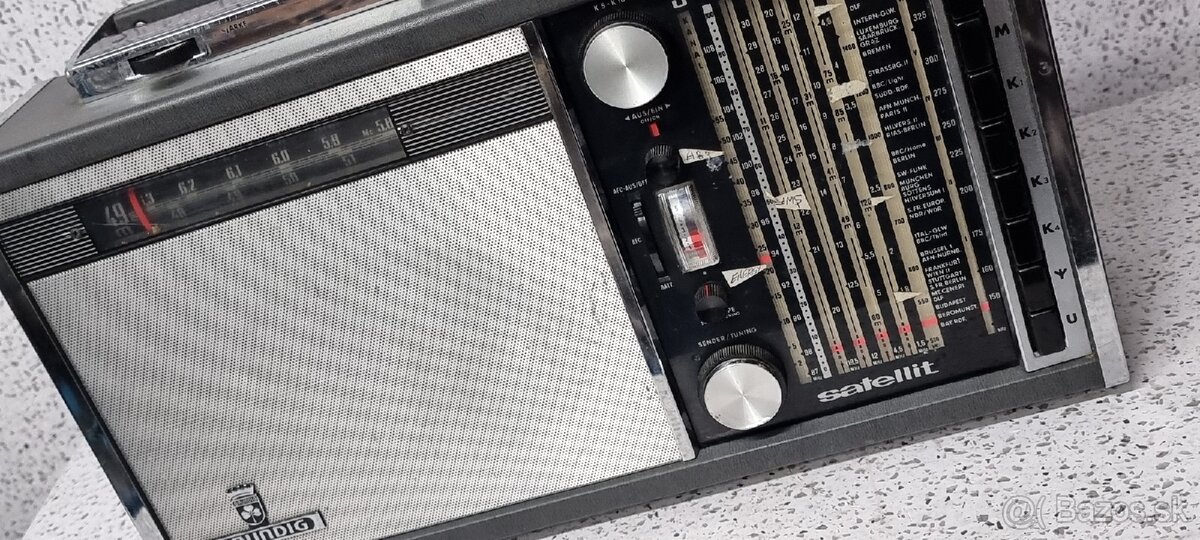 Transistor 5000 》Grundig Satellit - 4
