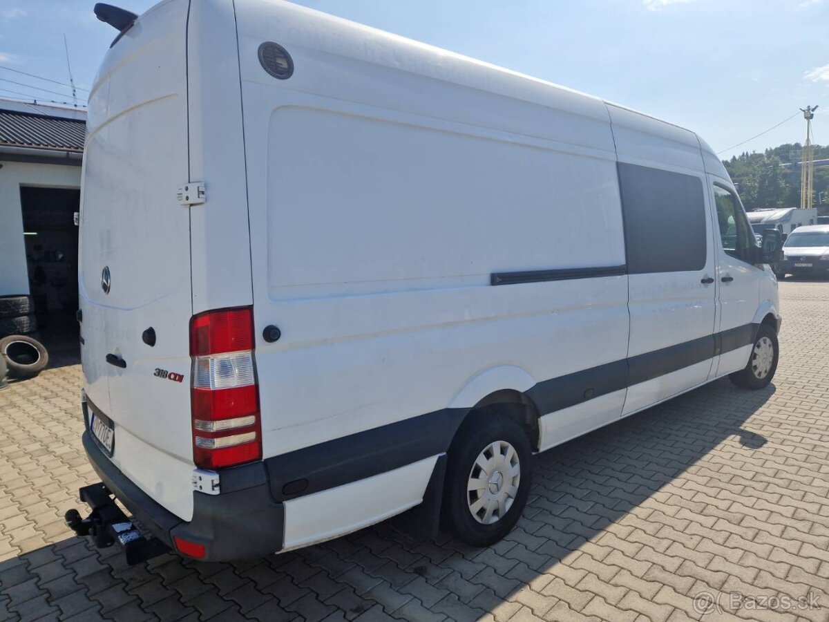 Predám Mercedes-Benz Sprinter 318 CDI 135 KW Automat - 4
