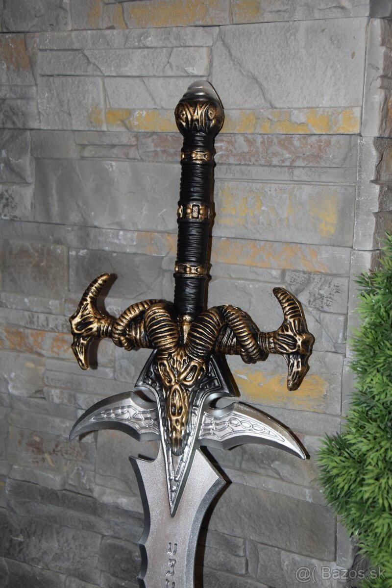 World of Warcraft Frostmourne - 4