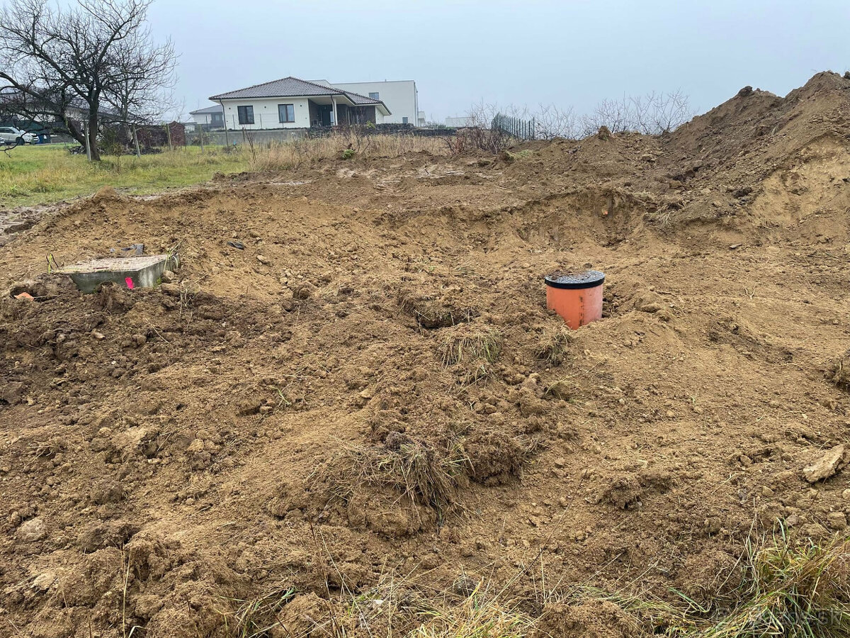 Exkluzívne predaj 928 st.pozemok Nitra - Párovské Háje - 4