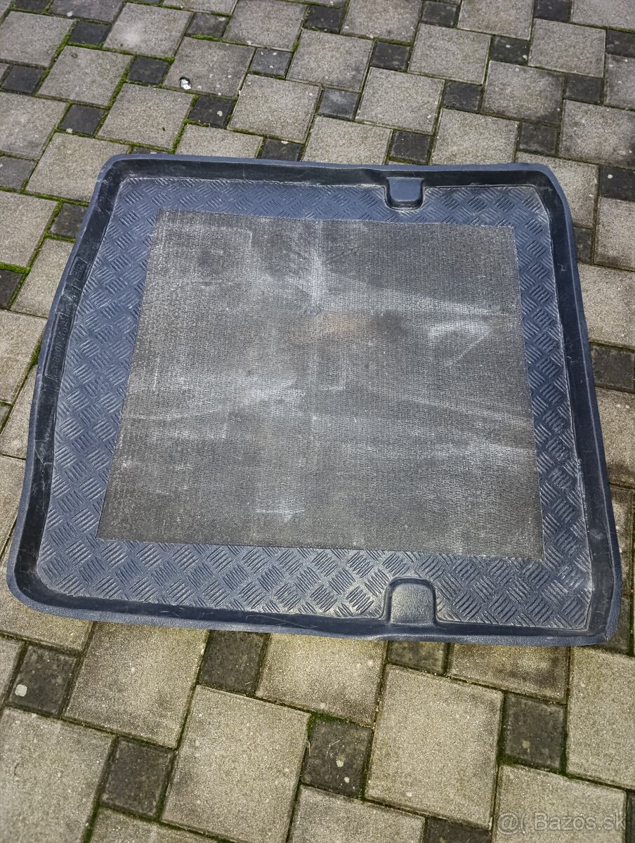 Podlozka do kufra, vaňa do kufra - 4