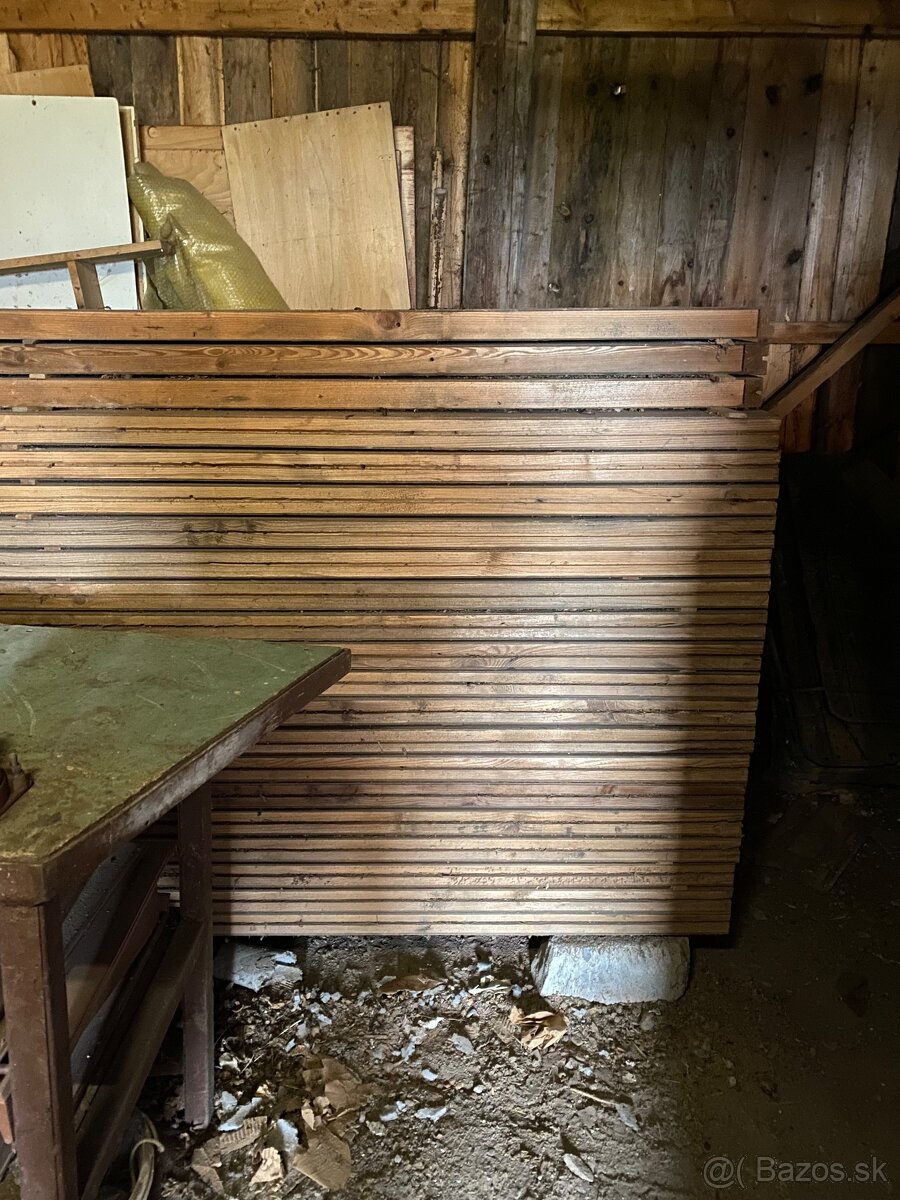 Drevo-Likusové lisované panely - 4