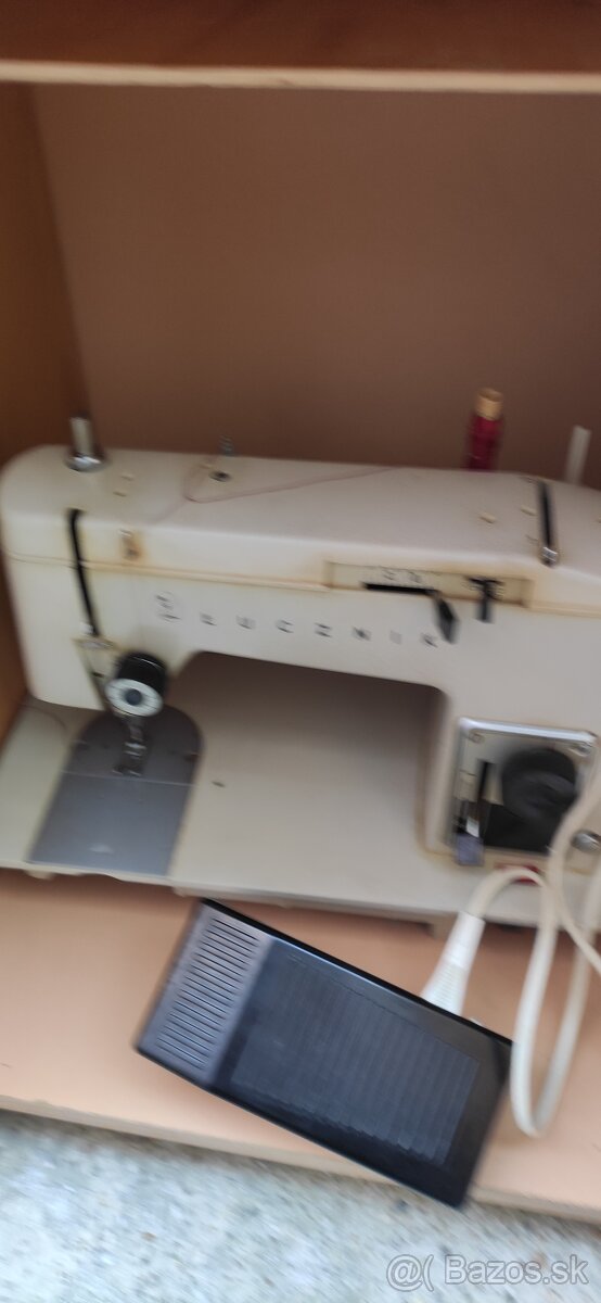 Šijací stroj Lucznyk - 4