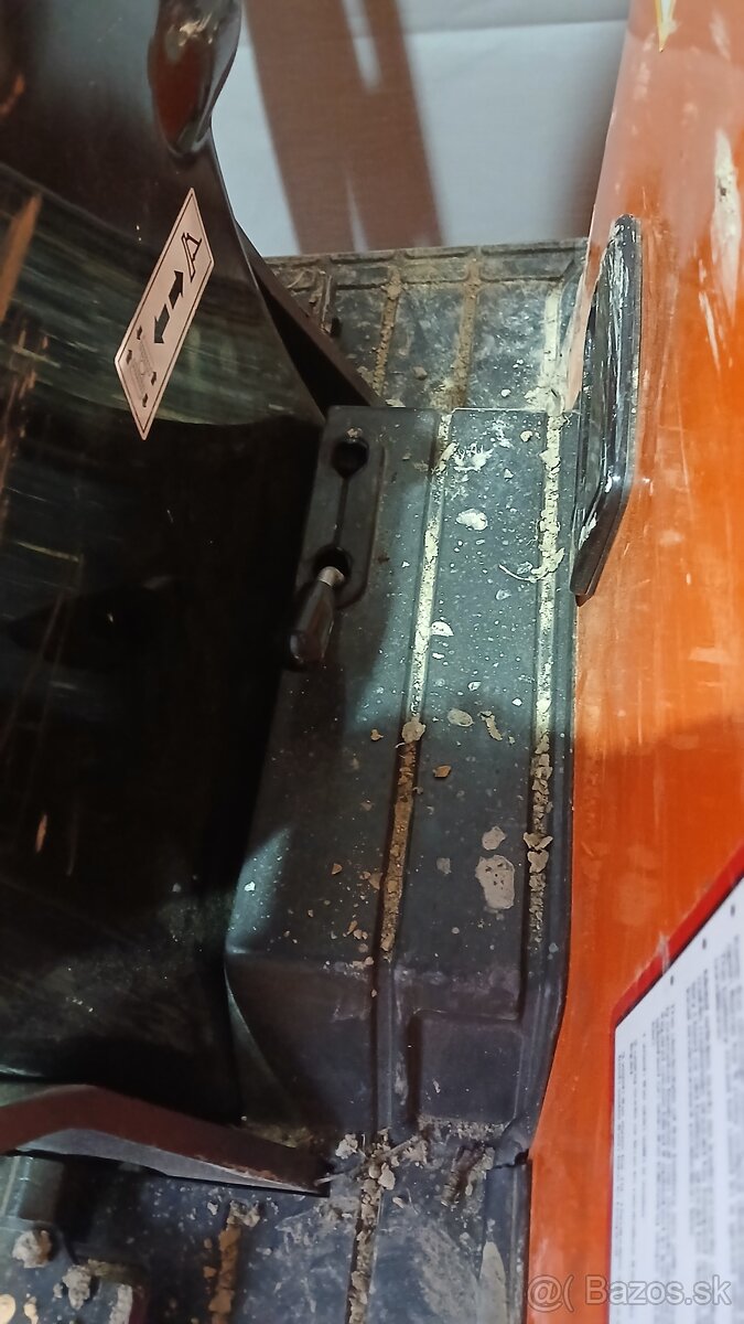 Predám minibager BELGER 1260 CX PRO II - 4