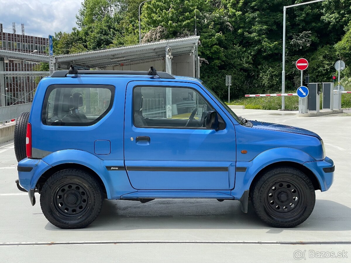 Suzuki Jimny 🛞🔵🐐