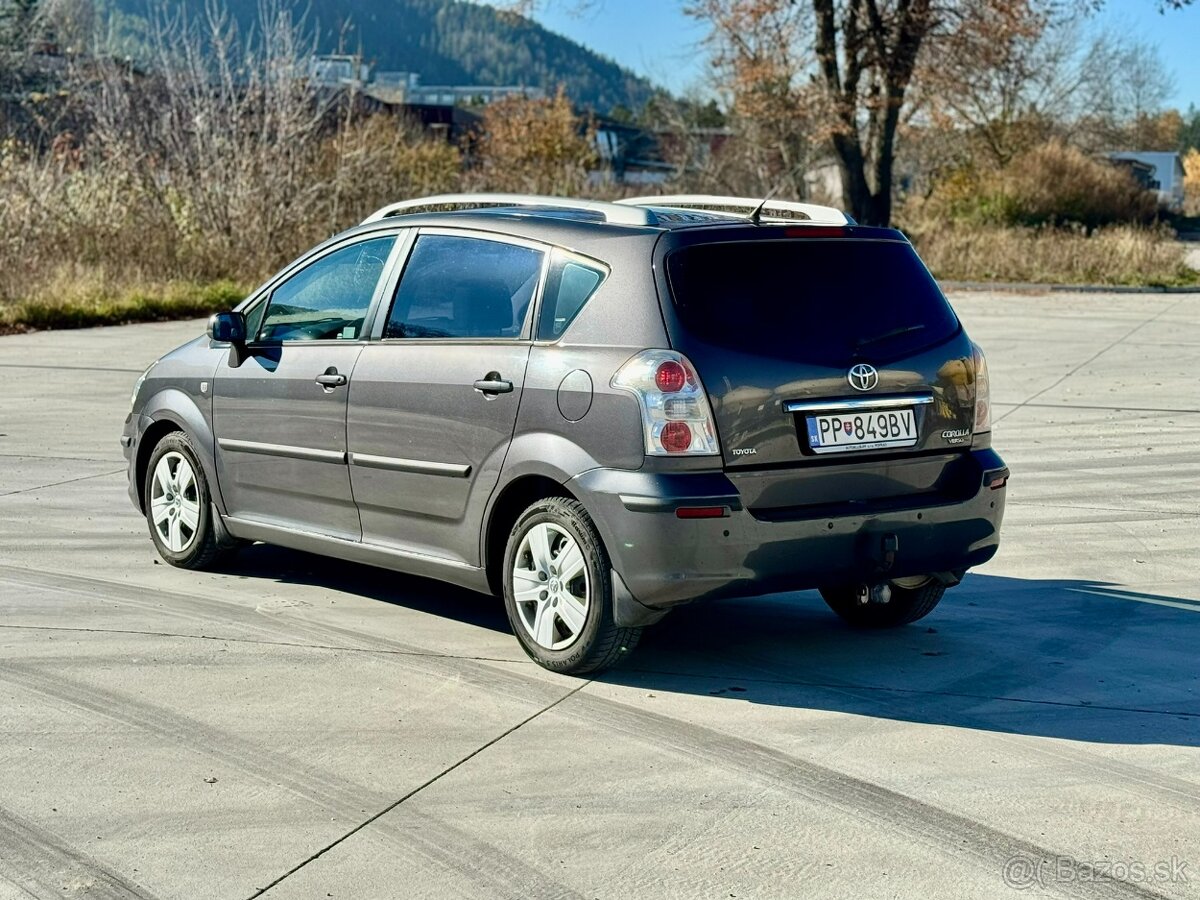 Toyota Corolla Verso 1.8i benzin 2008 - 4