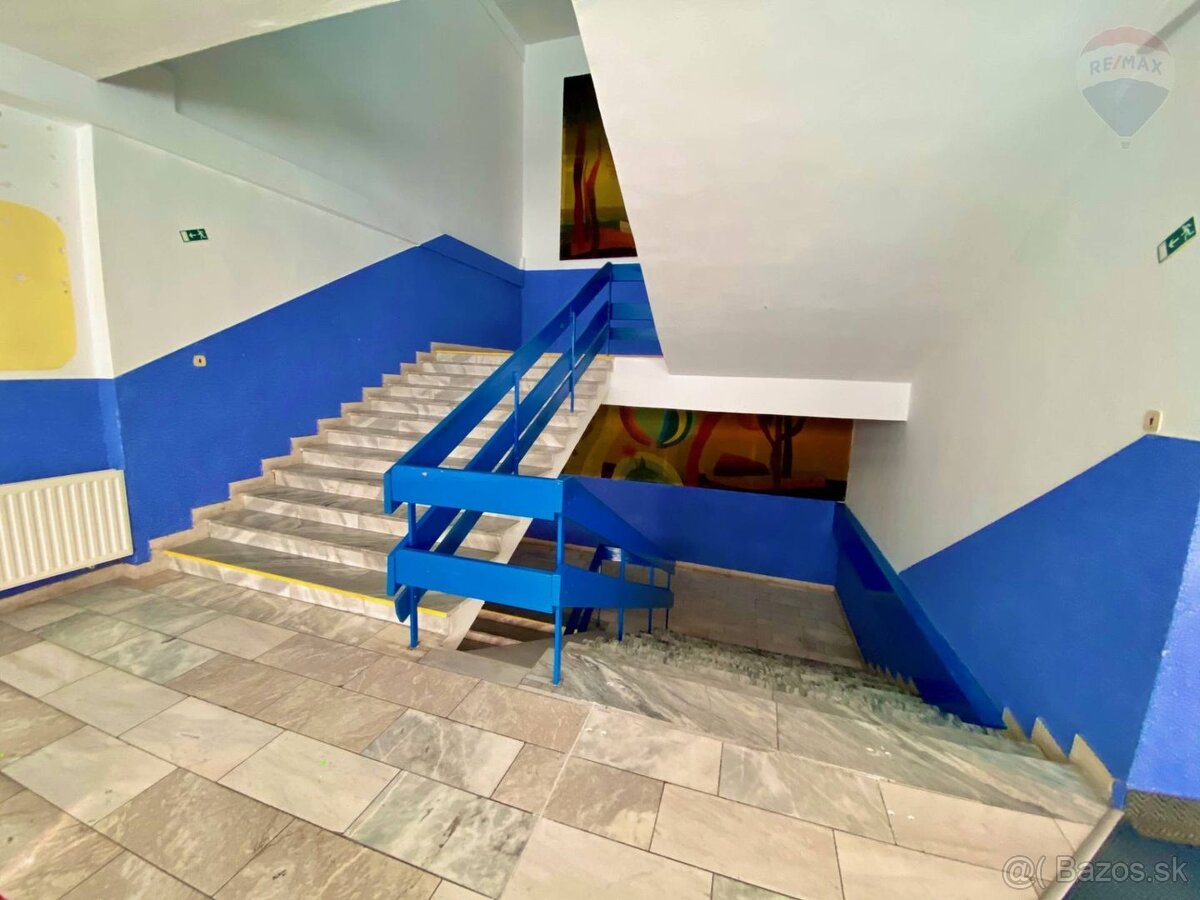 Exkluzívny komerčný priestor na prenájom – 600 m² priamo v c - 4