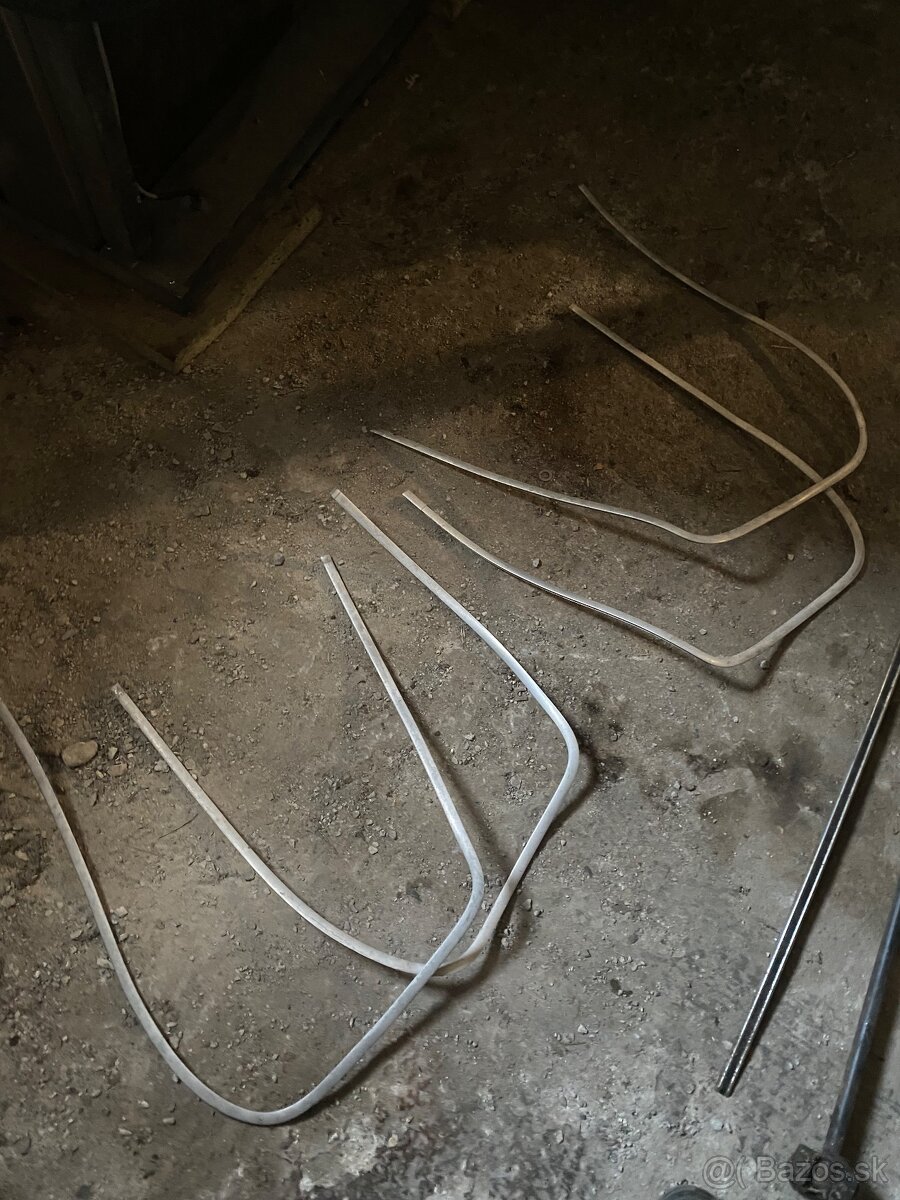 Škoda 100l náhradné diely - 4